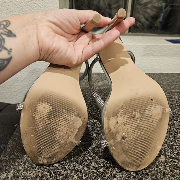 Steve Madden Festive Heels - Picture 3 of 7